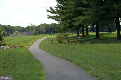 3919 Briar Knoll Cir, Phoenix, MD 21131 - photo 4