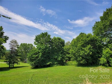 114 Hannah Sue Ct unit 5, Harmony, NC 28634 - photo 2