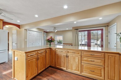 83 Lannon Ave, Dracut, MA 01826 - photo 7