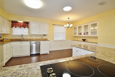 1610 Alexander Dr, Waxahachie, TX 75165 - photo 5