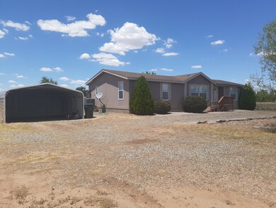 24350 N Feather Mountain Rd, Paulden, AZ 86334 - photo 2