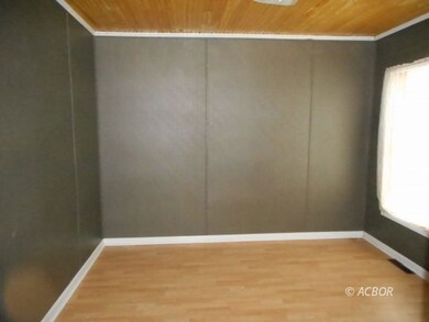 Main Floor Bedroom #1