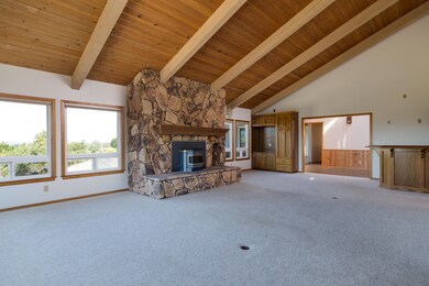 005_Living Room-2[1]