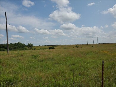 10 E Independence St, Shawnee, OK 74804 - photo 3