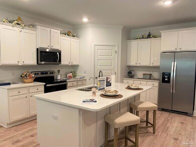 7754 Burnside Loop, Bellview, FL 32526 - photo 5