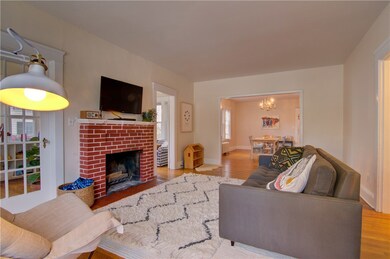 173 Sessions St, Providence, RI 02906 - photo 7