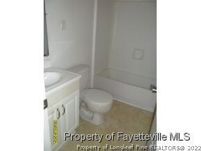 Hall​​‌​​​​‌​​‌‌​​​‌​​‌‌​‌‌​​​‌‌‌​​​​‌​​​​​‌ Bath