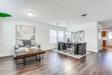 605 Claiborn Ln, Wylie, TX 75098 - photo 2