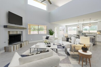 Familyroom kitchen