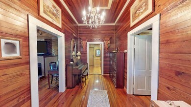 Gorgeous foyer