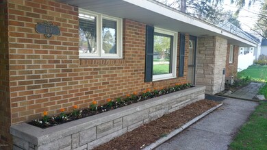2 front exterior