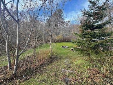 161 School St, Plainfield, VT 05667 - photo 3