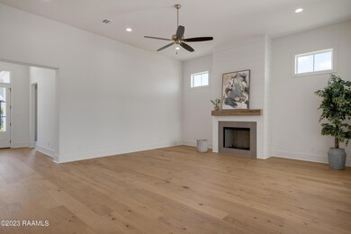 406 Abercrombie Way-6