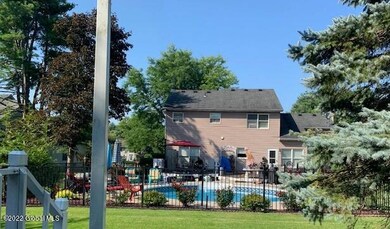 1009 Cuyler Ct, Slingerlands, NY 12159 - photo 3