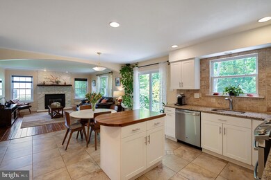 3996 Miriam Dr, Doylestown, PA 18902 - photo 6