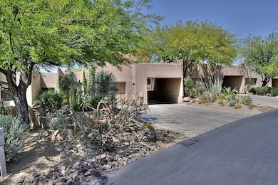 9202 E Whitethorn Cir, Scottsdale, AZ 85266 - photo 2