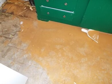 103 N Main St, Newton, NH 03858 - photo 5