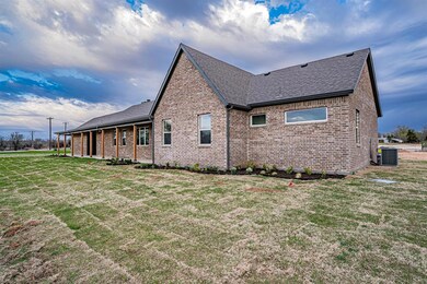 321 Dobbs Trail, Springtown, TX 76082 - photo 3