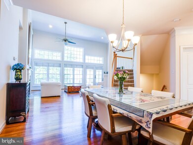 12812 Dogwood Hills Ln, Fairfax, VA 22033 - photo 7