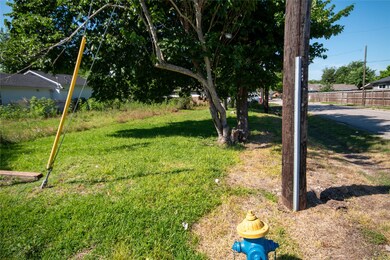 6427 Morrow St, Houston, TX 77091 - photo 7