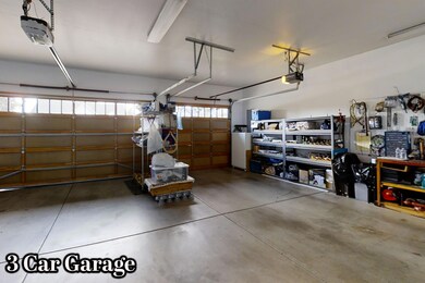 2590 Meadow Creek Dr unit 3, Medford, OR 97504 - photo 5