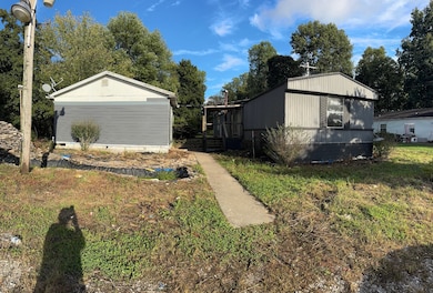 2010 Old East Rd NE, Palmyra, IN 47164 - photo 2