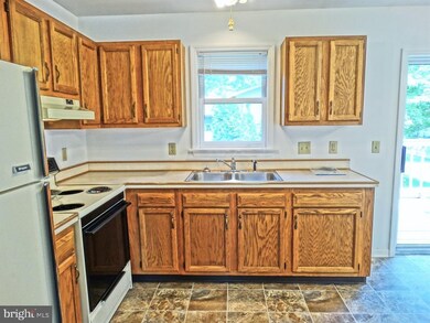 1468 N Reading Rd, Stevens, PA 17578 - photo 6