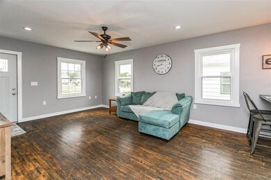 656 21st Ave SW, Cedar Rapids, IA 52404 - photo 5