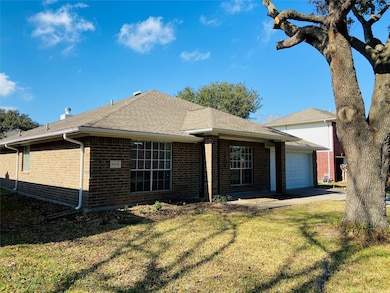 1404 Helmsley Dr, Rosenberg, TX 77471 - photo 3