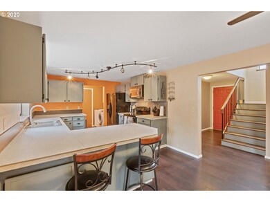 2988 NE Rock Chuck Dr, Bend, OR 97701 - photo 3