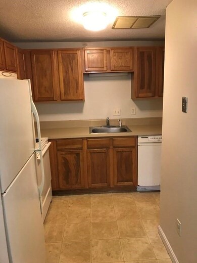 25 Longworth Ave unit 5, Brockton, MA 02301 - photo 4