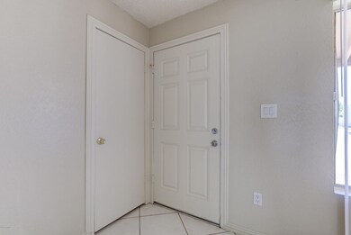 1546 W Capri Ave-7