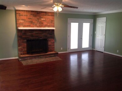 708 Winterhaven Ln, Frankfort, KY 40601 - photo 5