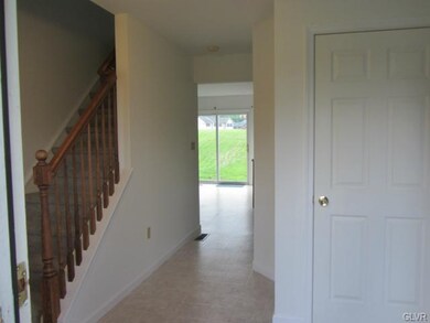 4809 Beech St, Whitehall, PA 18052 - photo 7