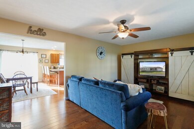 1525 Funderburg St, Keyser, WV 26726 - photo 7