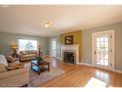 916 E 16th Place, the Dalles, OR 97058 - photo 6