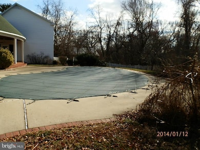 948 Saint Stephens Church Rd, Gambrills, MD 21054 - photo 4