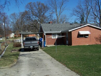 7106 E Manslick Rd, Louisville, KY 40228 - photo 6