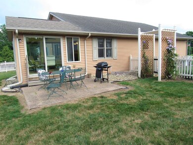 119 Lynn Dee Ct, New Carlisle, IN 46552 - photo 5