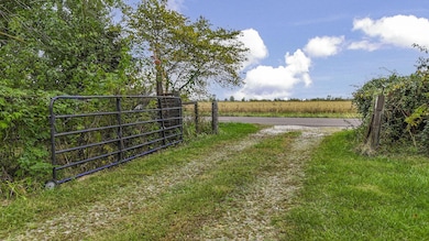 2-web-or-mls-10450 Hwy CC (2)