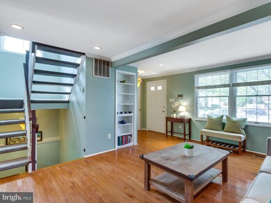 2041 Brooks Square Place, Falls Church, VA 22043 - photo 2