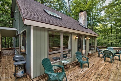 378 Lakewood Dr, Hamlin, PA 18427 - photo 5