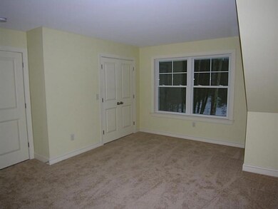 Bedroom. Similar TBB