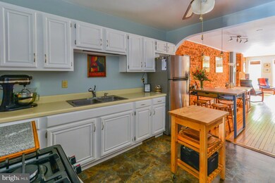1711 Covington St, Baltimore, MD 21230 - photo 7