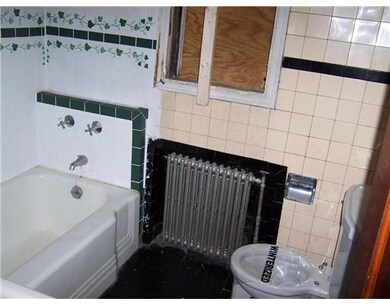Full Bath.