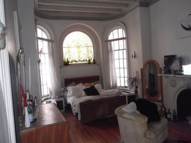 221 Lancaster St, Albany, NY 12210 - photo 4