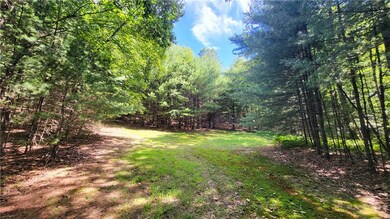 575 Lake Washington Dr, Glocester, RI 02814 - photo 3