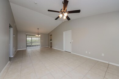 003-photo-living-room-9026166