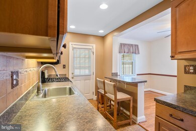 5917 Cedonia Ave, Baltimore, MD 21206 - photo 5