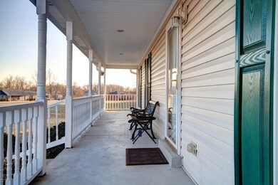 7004 Derby Dr, Crestwood, KY 40014 - photo 3